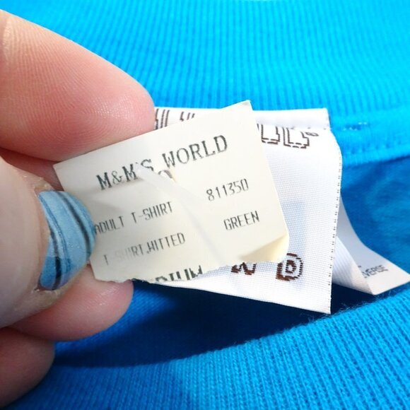 Vintage Green M&Ms World  T-Shirt Official Merch Sz M Character She NEW Made USA - Picture 5 of 7